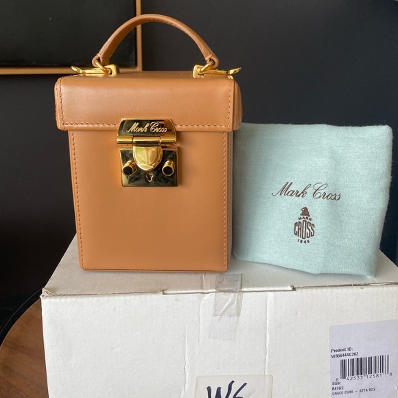 Mark Cross Grace CUBE BOX Bag Beige NEW Leather Cross Body Mini Bag AUTHENTIC 🥰 - Picture 3 of 14